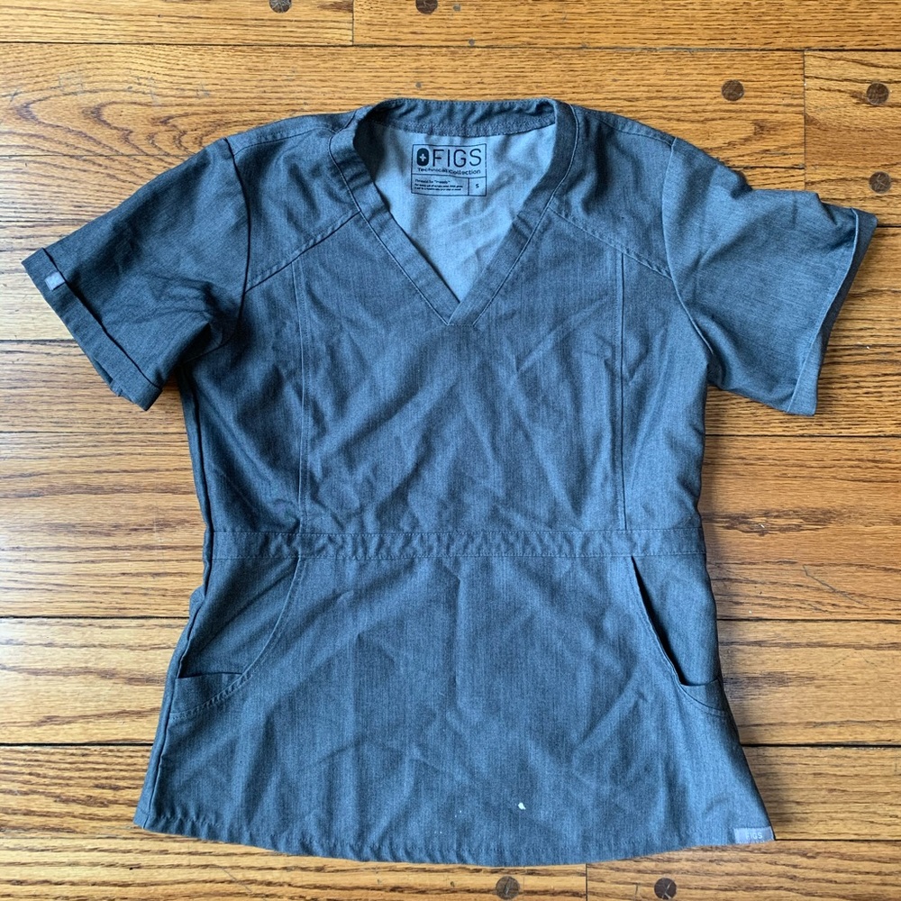 Figs Scrubs Top Small Grey